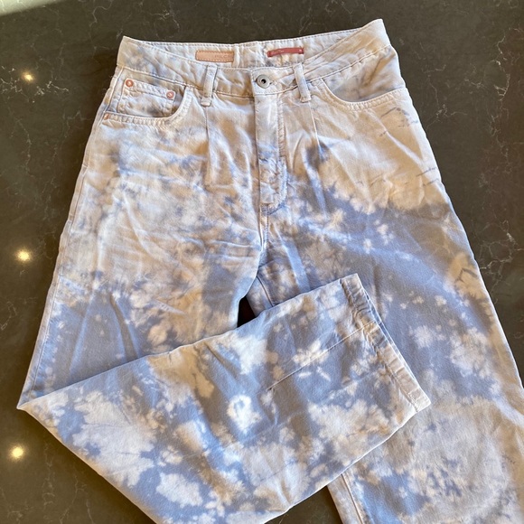 ✨Pilcro (Anthropology)✨ Acid Washed Pleated Slouchy Crop Jeans - Picture 6 of 8